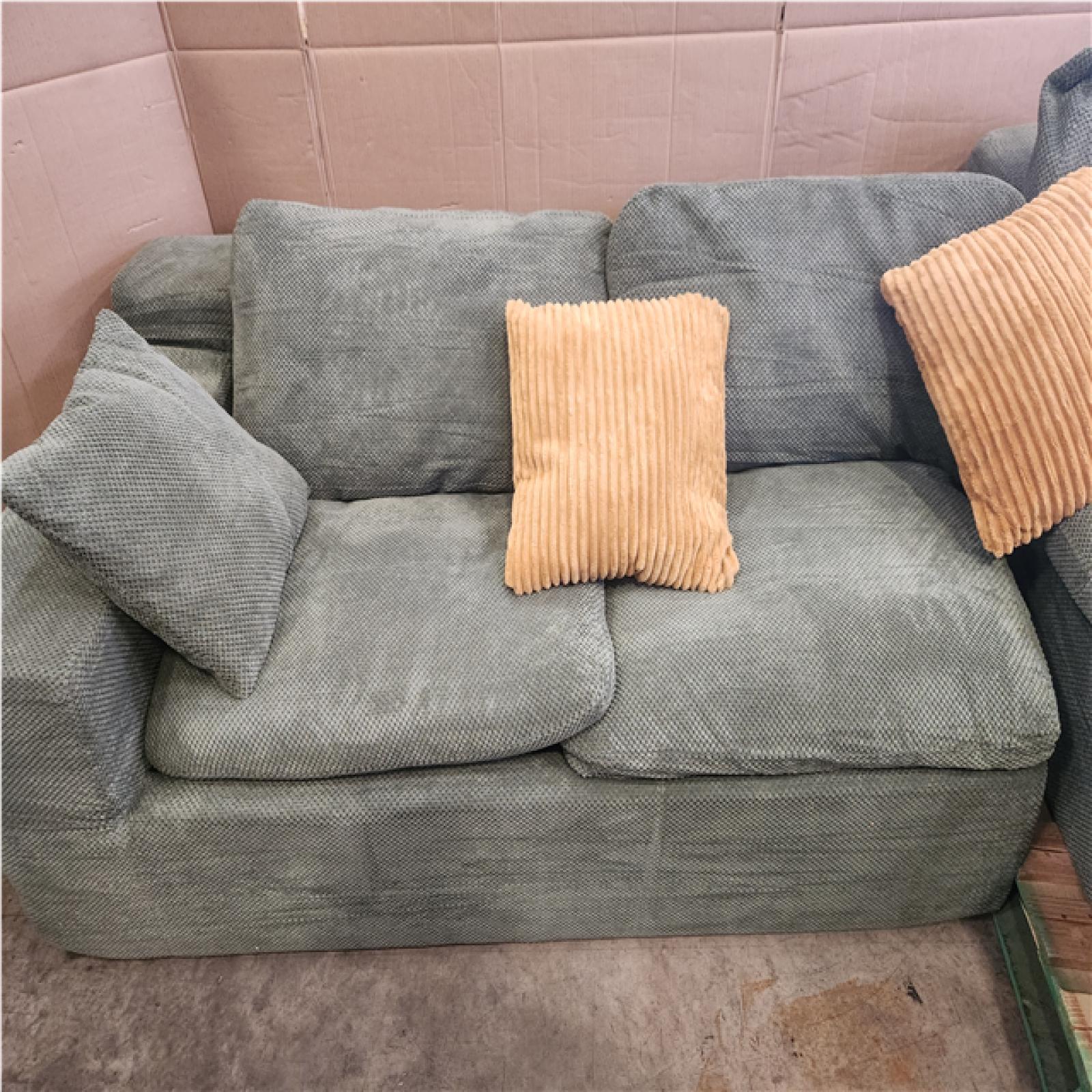Phoenix LIKE NEW GDFSTUDIO Phoebe 108.5 in. Square Arms Polyester Blend Modular Compressed Sectional Sofa with Chaise, Storage Pocket