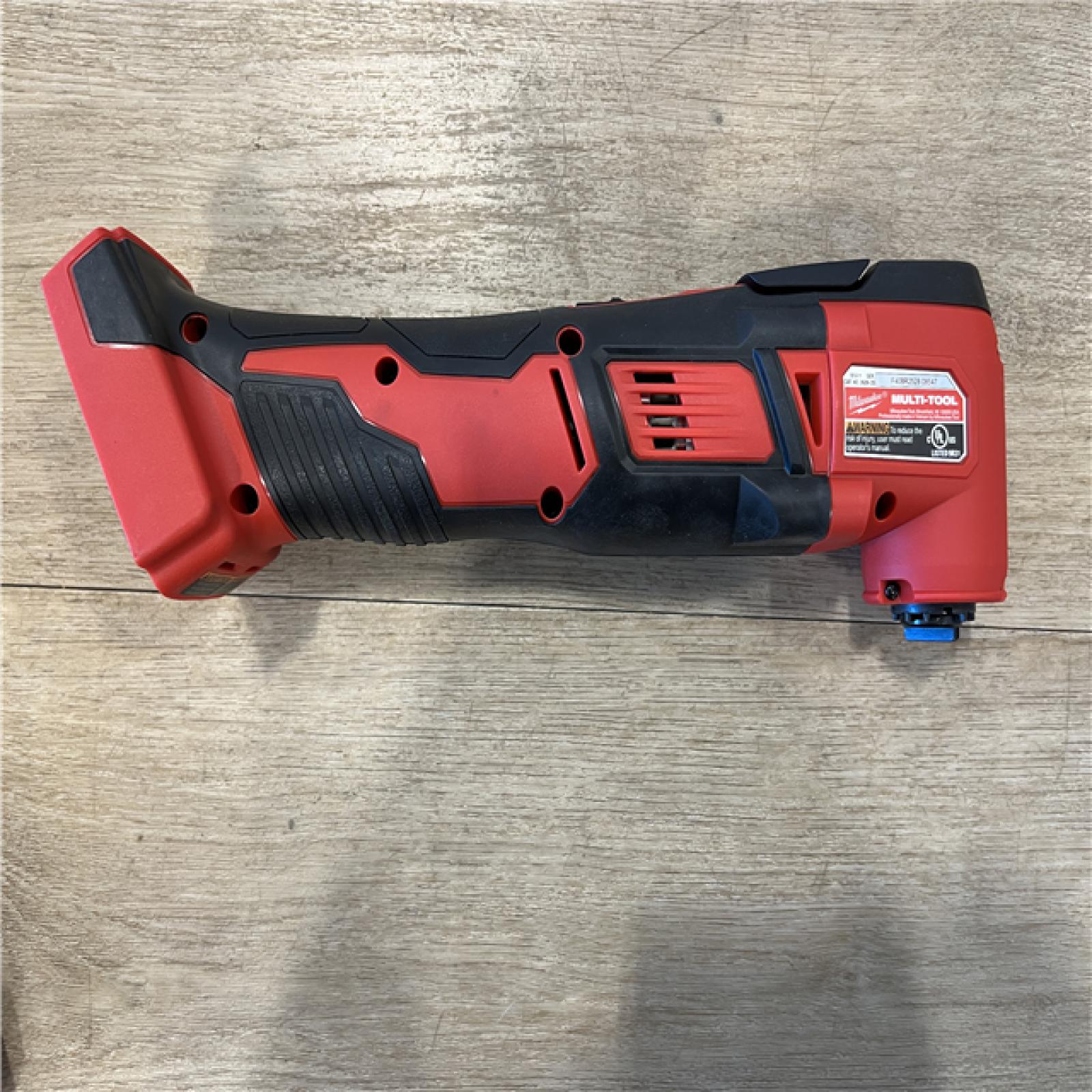 AS-IS Milwaukee 18V Lithium-Ion Cordless Oscillating Multi-Tool (Tool-Only)