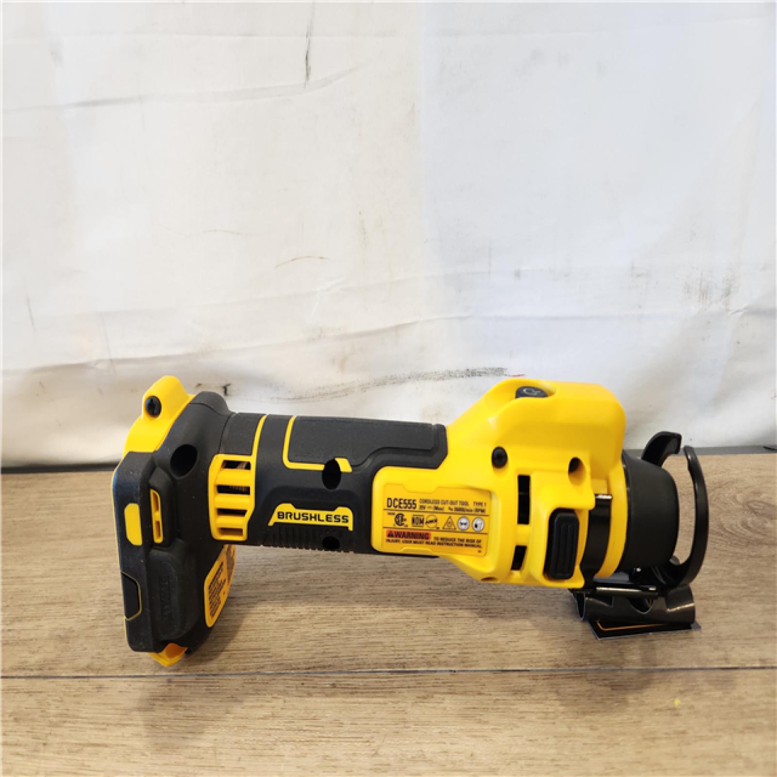 AS-IS- DEWALT 20V MAX Cordless Cut Out Tool