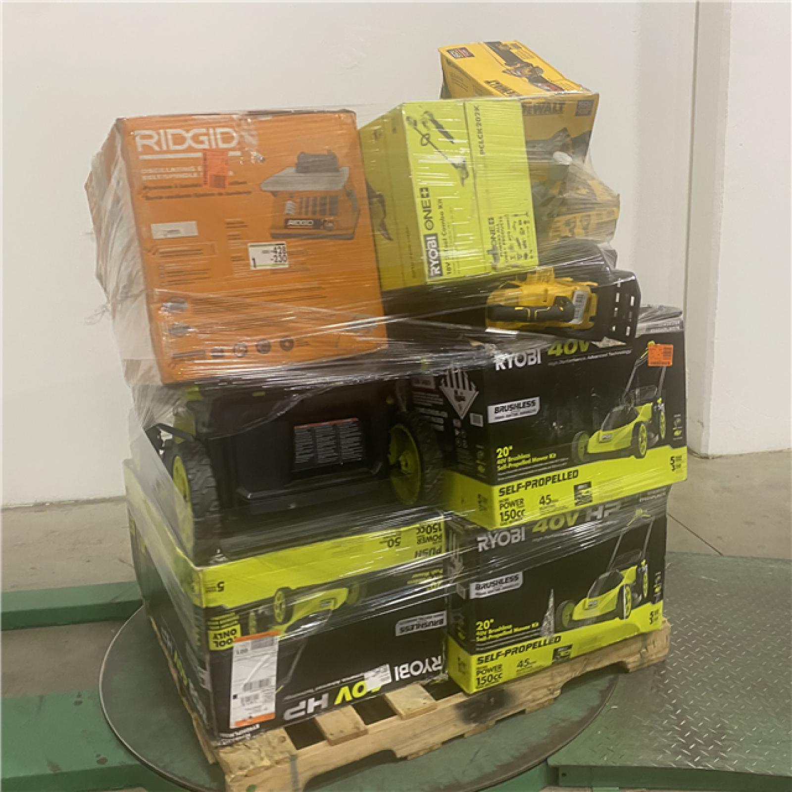 Dallas Location - As-Is Tool Pallet
