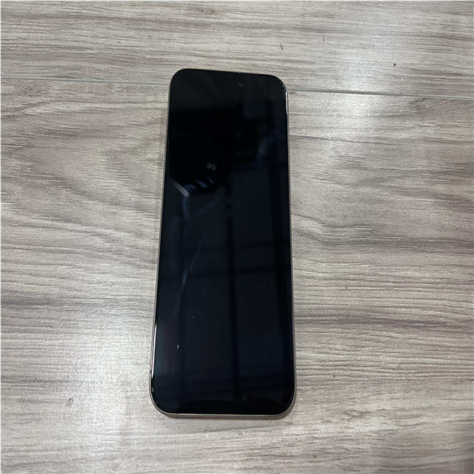 AS-IS iPhone 15 Pro Max (256GB) / MU683LL/A Natural Titanium