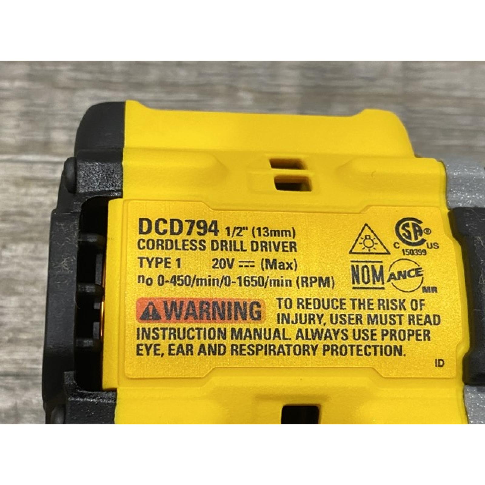 AS-IS DEWALT Atomic 20V Lithium-Ion Cordless Compact 1/2 in. Drill/Driver Kit