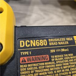 AS-IS DEWALT 20V MAX XR 18 Gauge Brad Nailer Kit