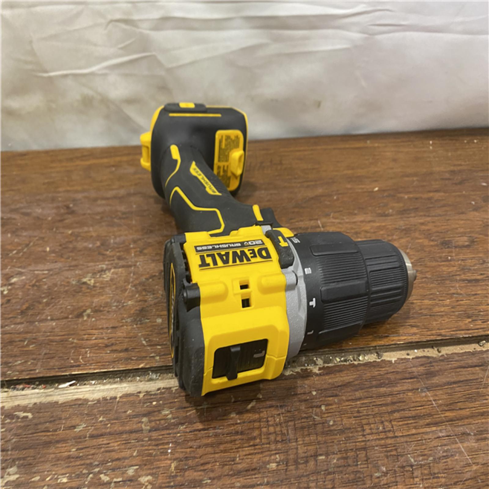 AS-IS DEWALT ATOMIC 20-Volt Lithium-Ion Cordless 1/2 in. Compact Hammer Drill with 3.0Ah Battery, Charger and Bag