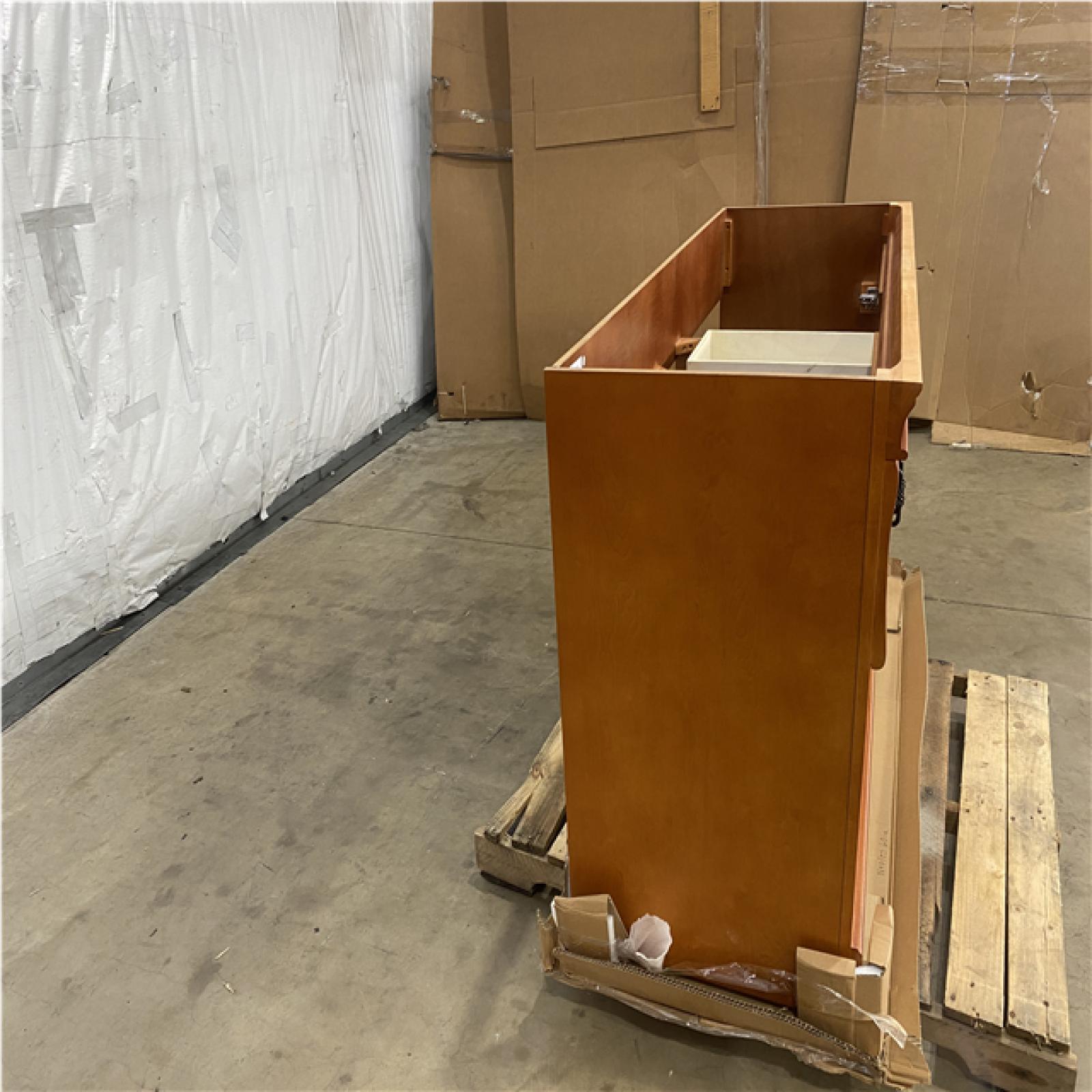 Houston Location - AS-IS home improvement pallet NAPLES 60 IN. VANITY