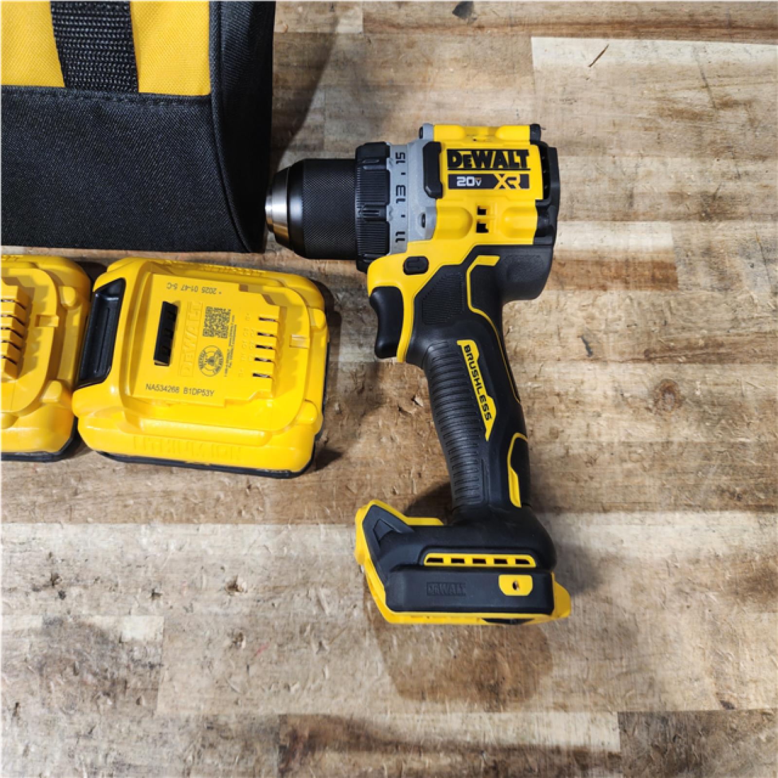 HOUSTON LOCATION - AS - IS DEWALT 20V XR Lithium-Ion Cordless Brushless 1/2 in. Drill/Driver Kit