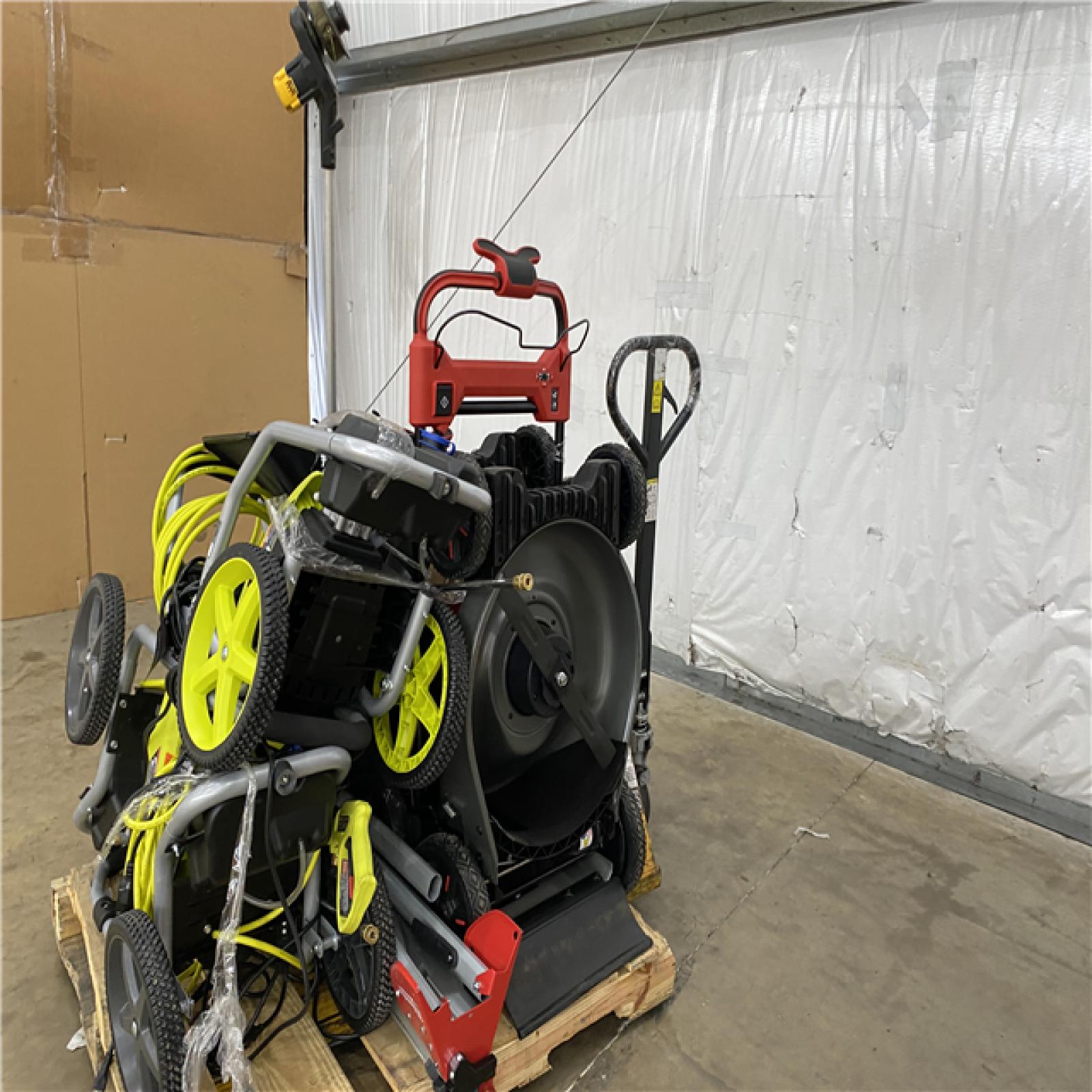 Houston Location AS IS - Tool Pallet