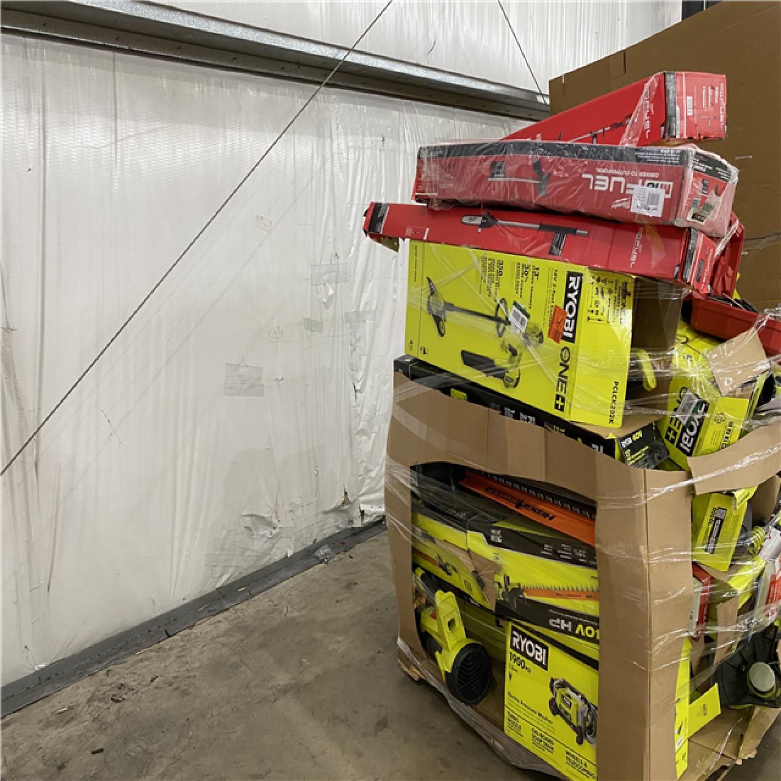 Houston Location AS IS - Tool Pallet