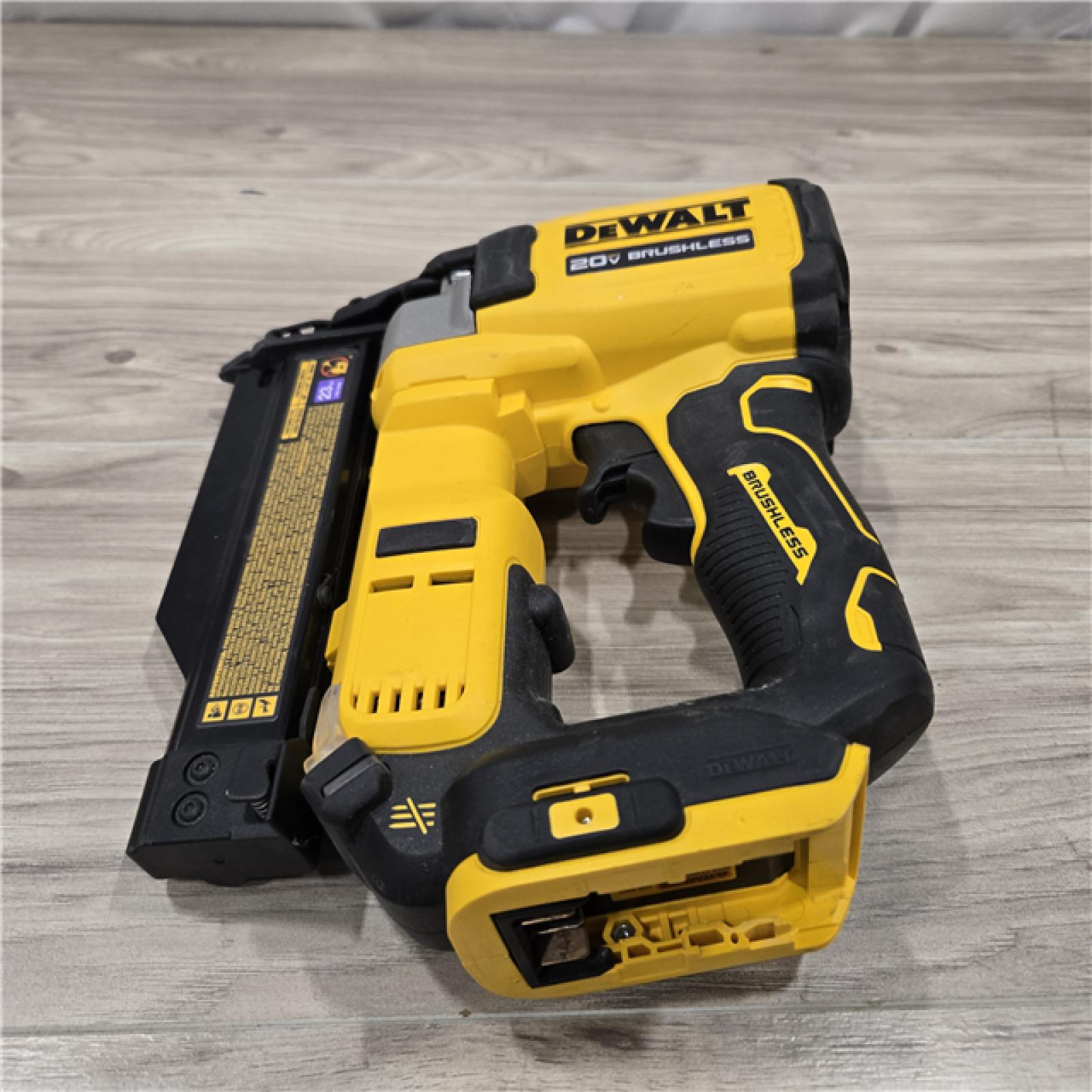 AS-IS DeWalt DCN623D1 20V MAX Atomic Compact Cordless 23 Gauge Pin Nailer Kit