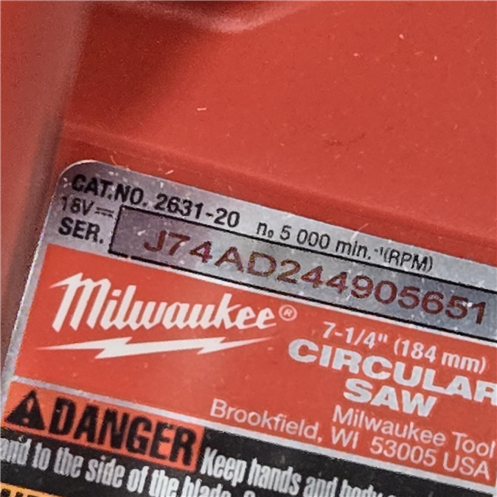 AS-IS Milwaukee 7-1/4 18V Brushless Circular Saw 2631-20 (Bare Tool)