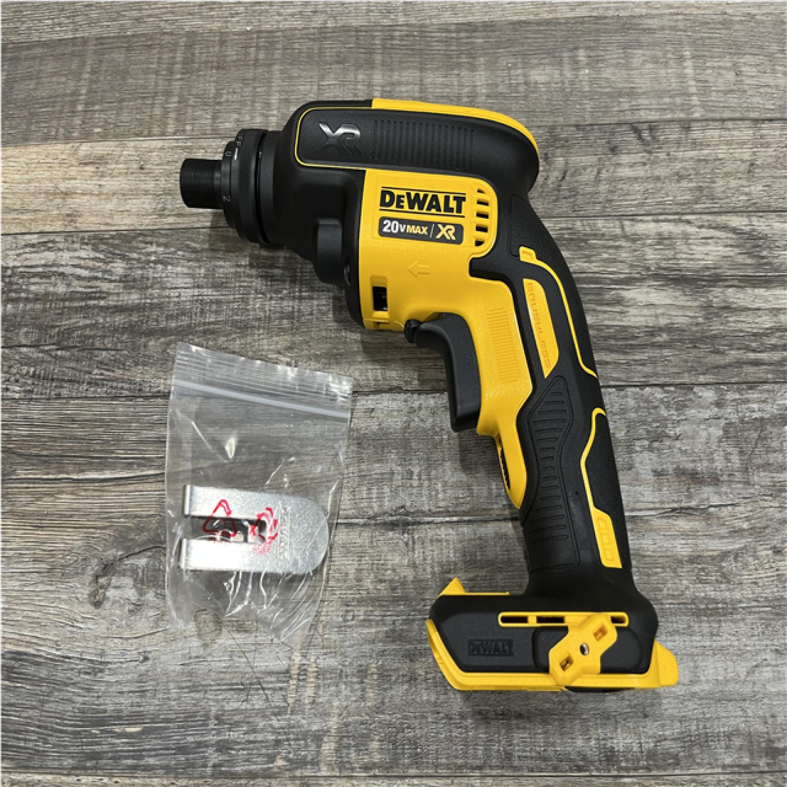AS-IS DEWALT 20V MAX XR Cordless Brushless Drywall Screw Gun Threaded Clutch Housing (Tool Only)