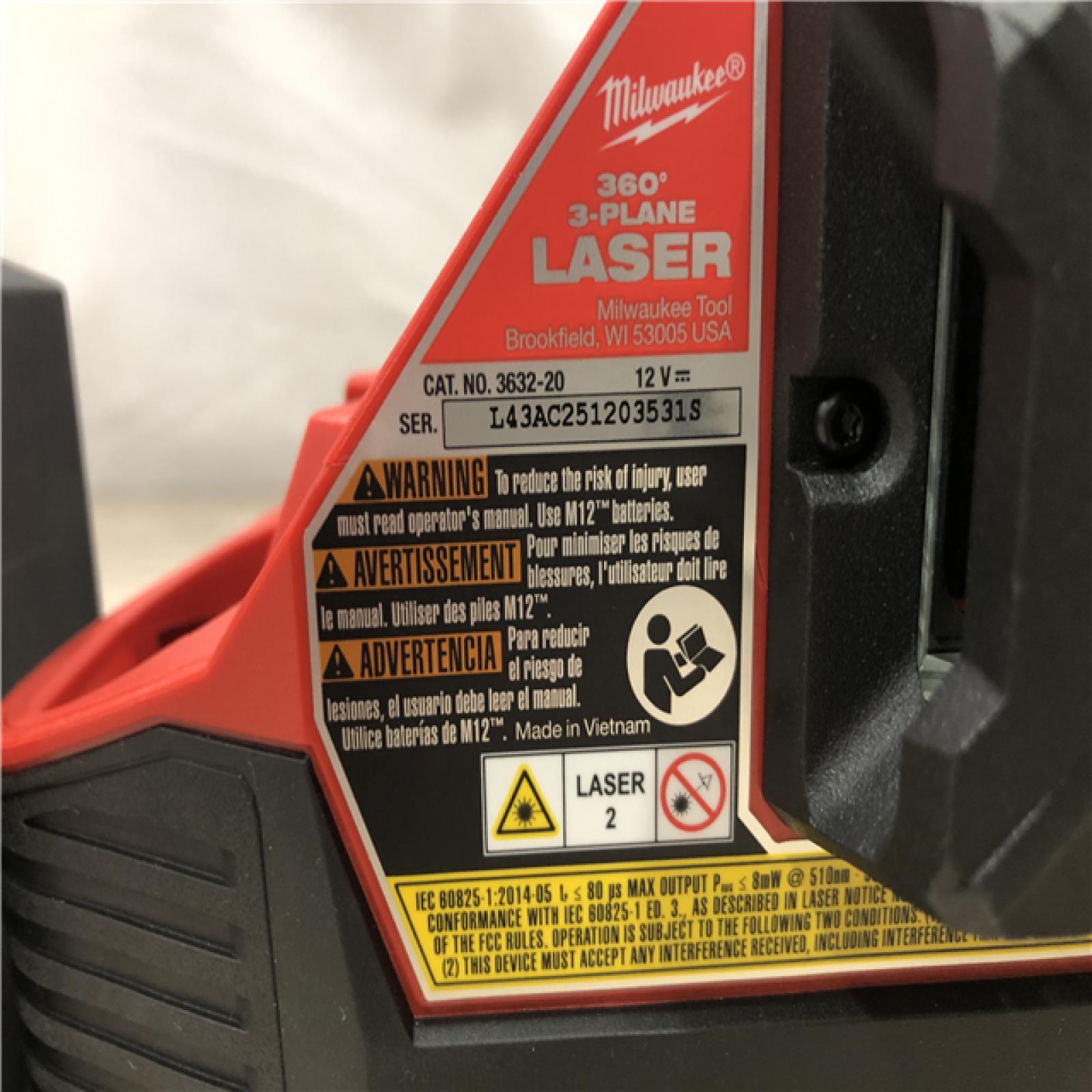 AS-IS Milwaukee 12-Volt Lithium-Ion Cordless Green 250 ft. 3-Plane Laser Level Kit