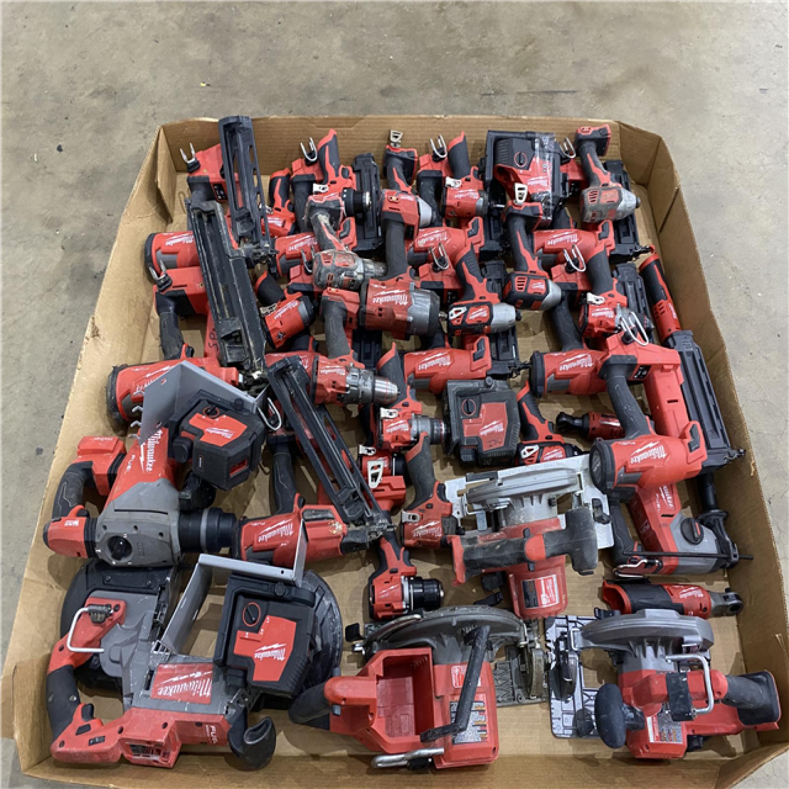 Houston Location AS IS - Tool Pallet