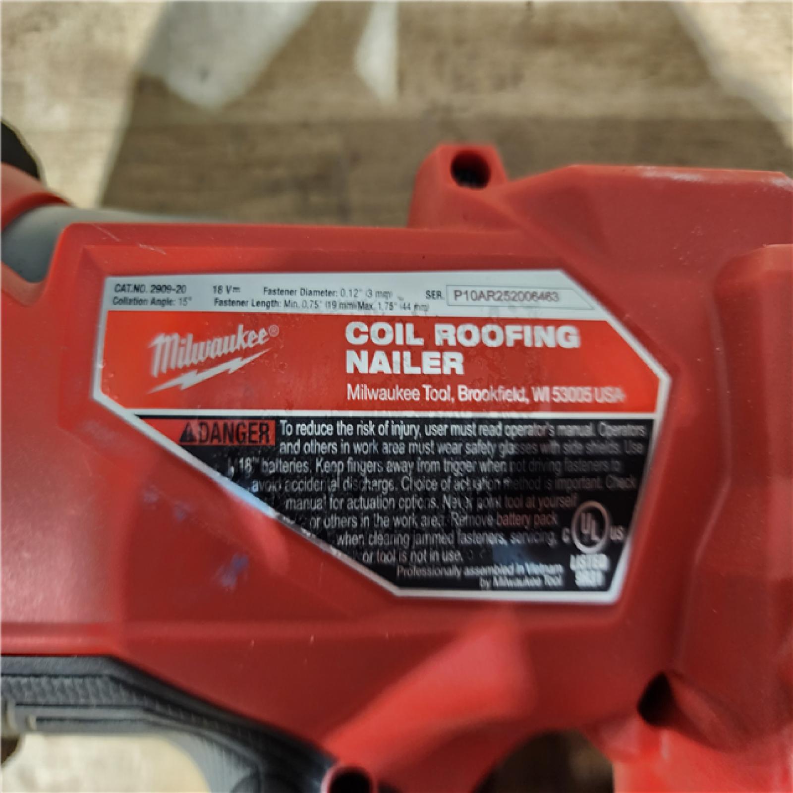 HOUSTON LOCATION - AS - IS Milwaukee FUEL 18-Volt Lithium-Ion Brushless Cordless Coil Roofing Nailer (Tool Only)