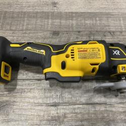 AS-IS DEWALT 20V MAX XR Cordless Brushless 3-Speed Oscillating Multi Tool Kit