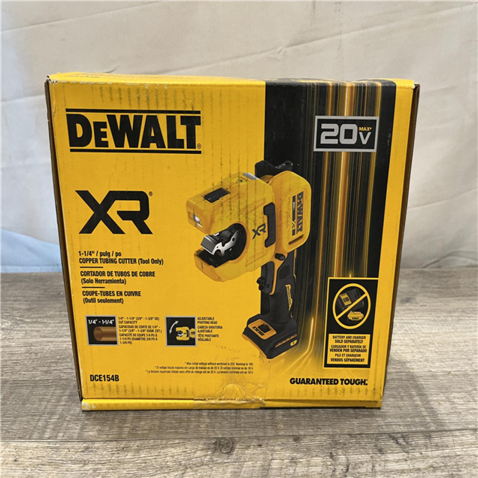 NEW - DEWALT 20-Volt MAX XR Copper Cutter (Tool Only)