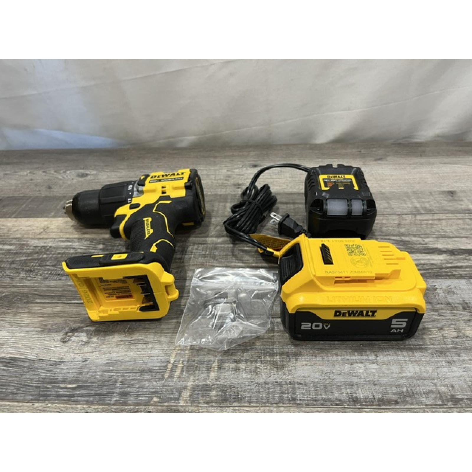 AS-IS DEWALT ATOMIC 20V Lithium-Ion Cordless 1/2 in. Hammer Drill Kit