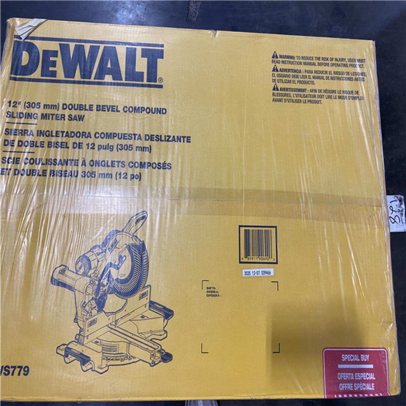 NEW- DeWalt 15 Amps 12 in. Corded Dual-Bevel Sliding Compound Miter Saw