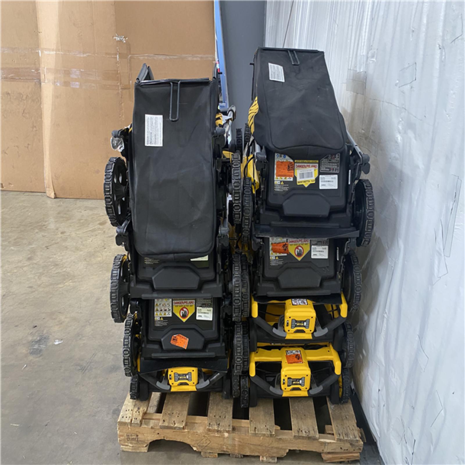 Houston Location AS IS - Tool Pallet