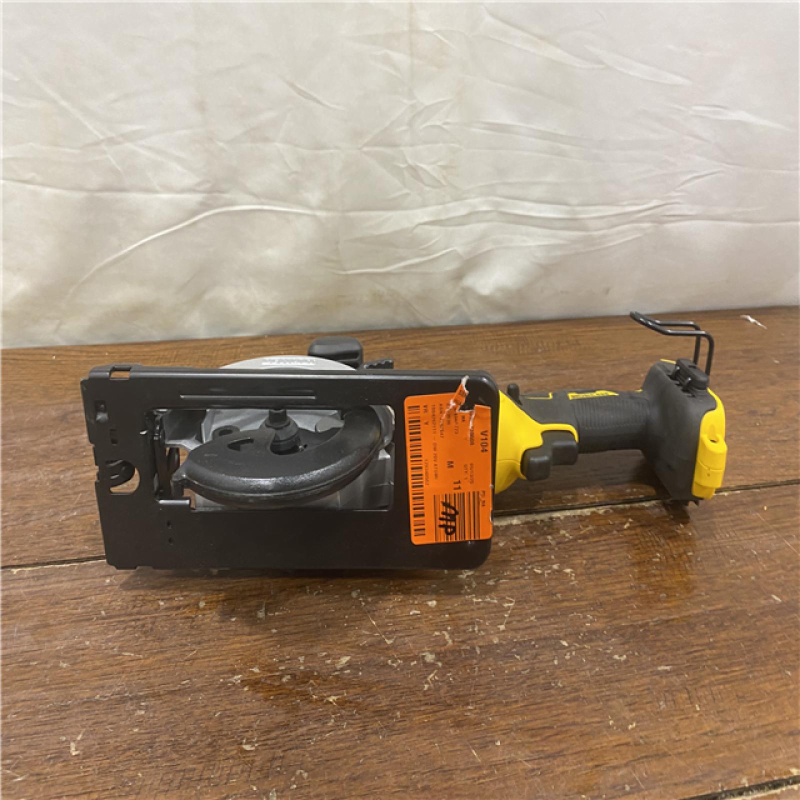 AS-IS DEWALT ATOMIC 20V MAX Cordless Brushless 4-1/2 in. Circular Saw (Tool Only)