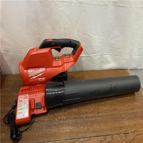 AS-IS Milwaukee M18 FUEL 120 MPH 450 CFM 18V Lithium-Ion Brushless Cordless Handheld Blower