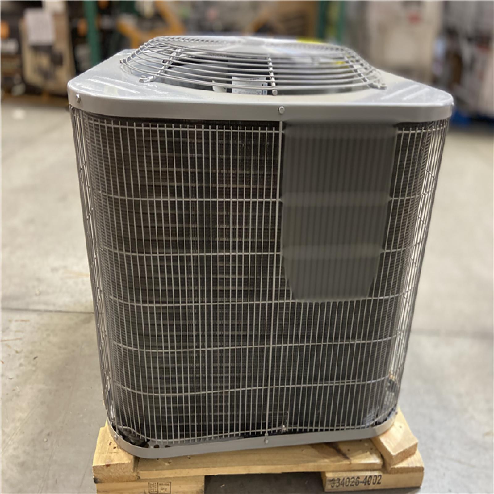 DALLAS LOCATION - Smartcomfort® by Carrier 2.5 Ton 14.3 Seer2 Heat Pump