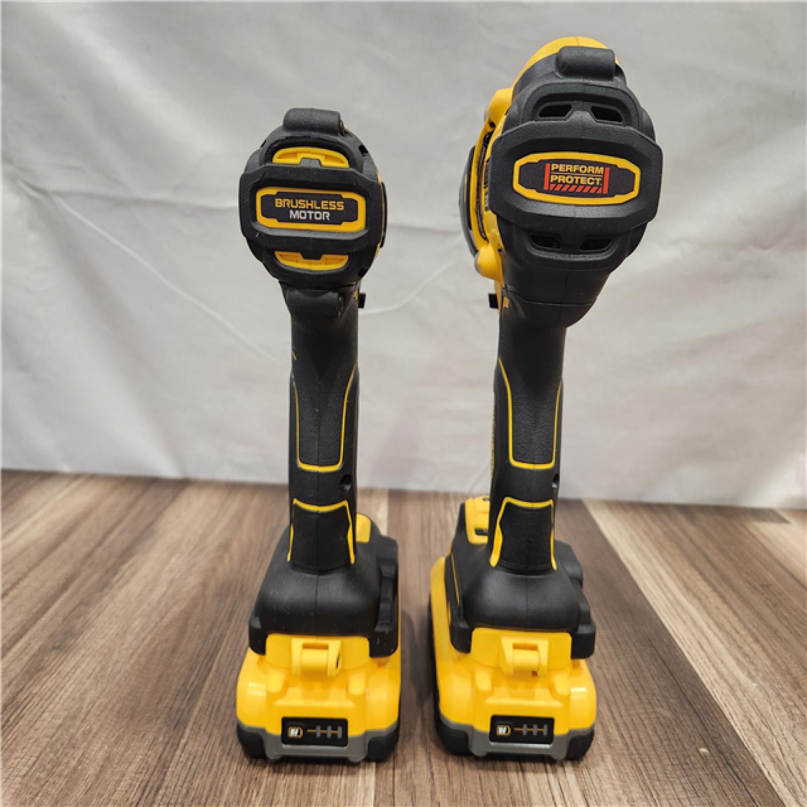 AIS- DEWALT 20V MAX XR 2-Tool Combo Kit with POWERPACK