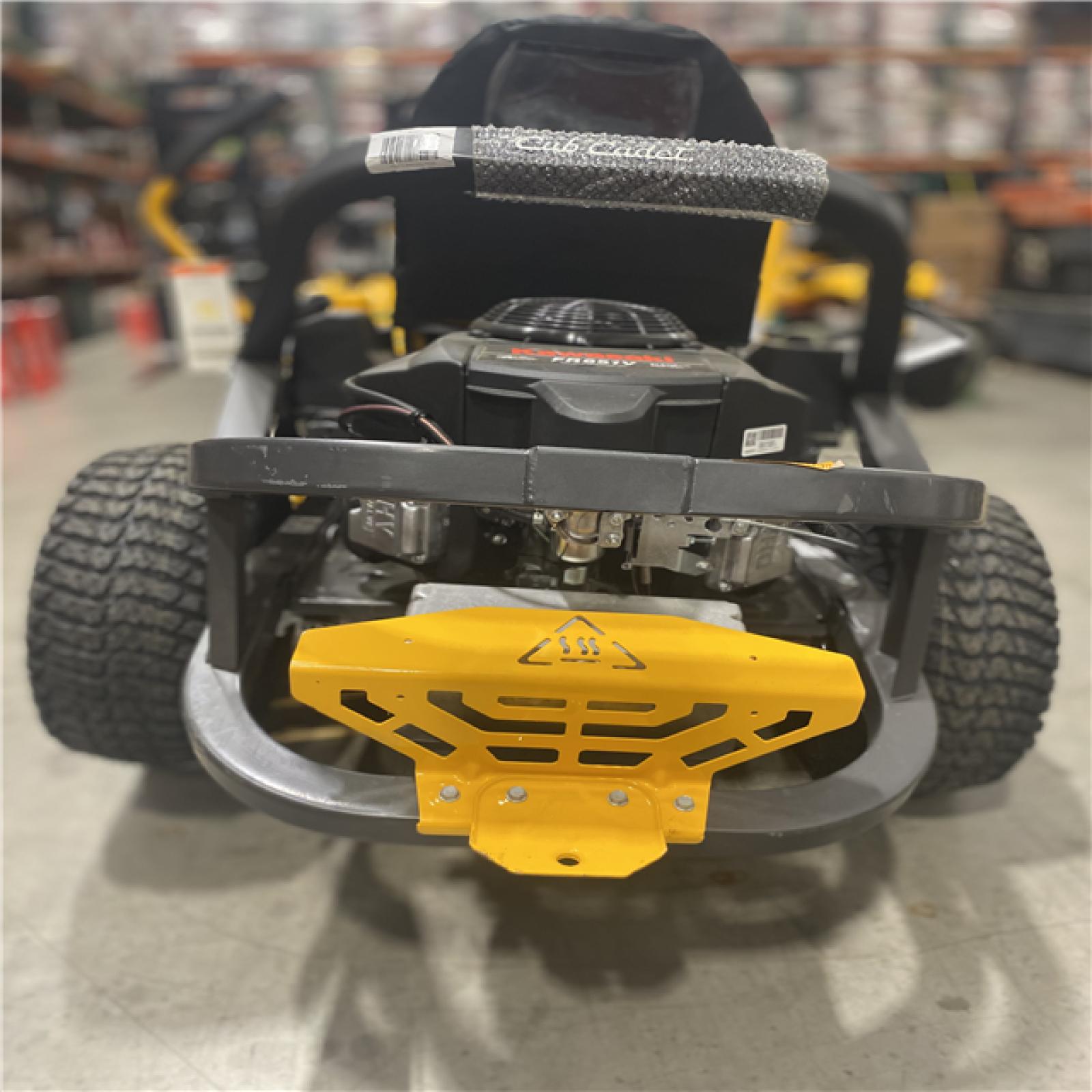 Dallas Location - As-Is Ultima Z2 42in.Gas Zero Turn Riding Lawn Mower