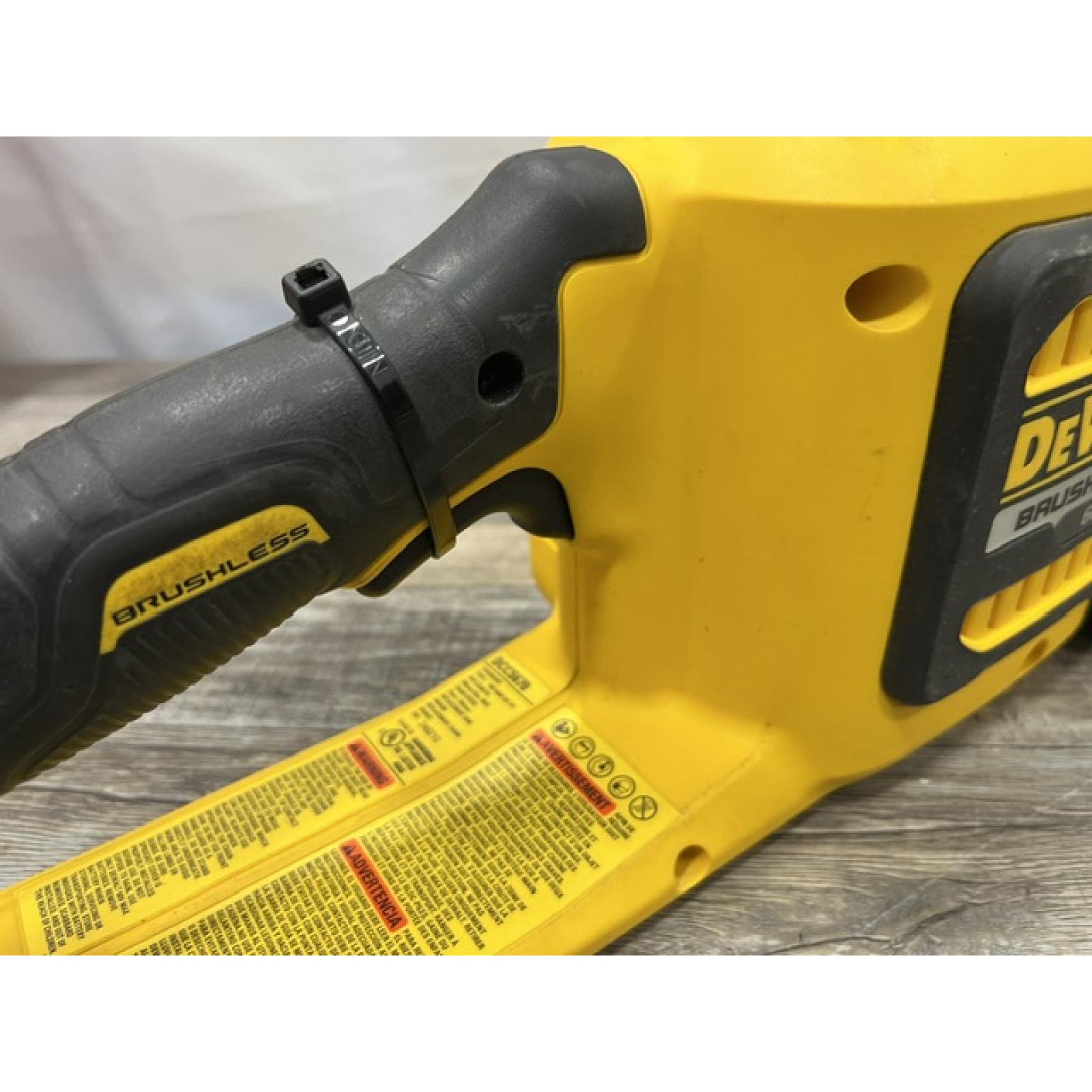 AS-IS DEWALT FLEXVOLT 60V MAX 16in. Brushless Cordless Chainsaw (Tool Only)
