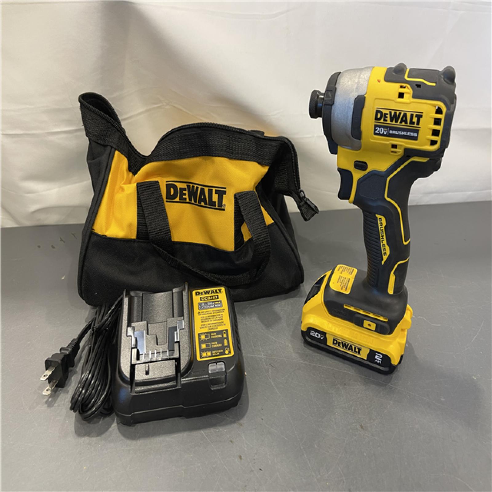 AS-IS - DeWALT ATOMIC 20V MAX Cordless Compact 1/4 Brushless Impact Driver Kit