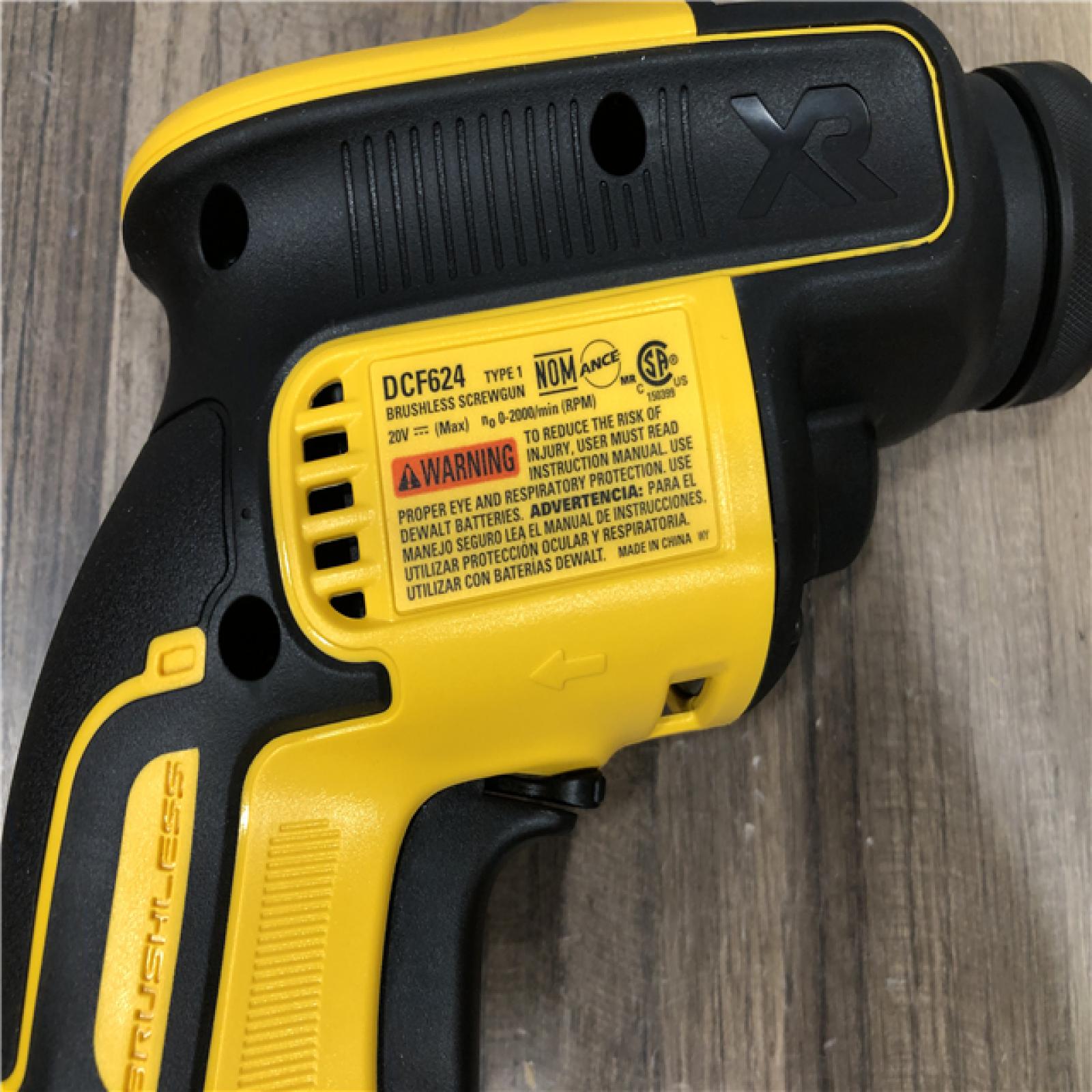 AS-IS DEWALT 20V MAX XR Cordless Brushless Drywall Screw Gun Threaded Clutch Housing (Tool Only)