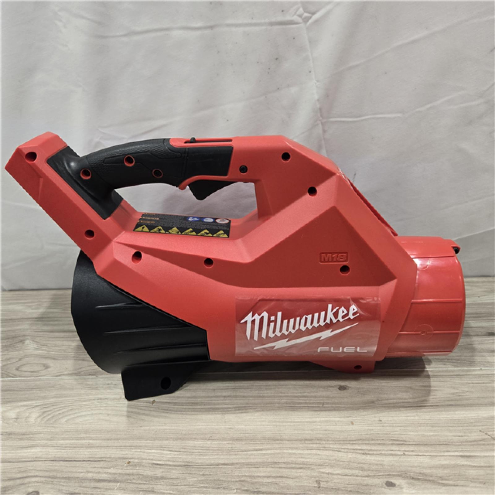 AS-IS Milwaukee M18 FUEL Blower Kit 3017-21HD