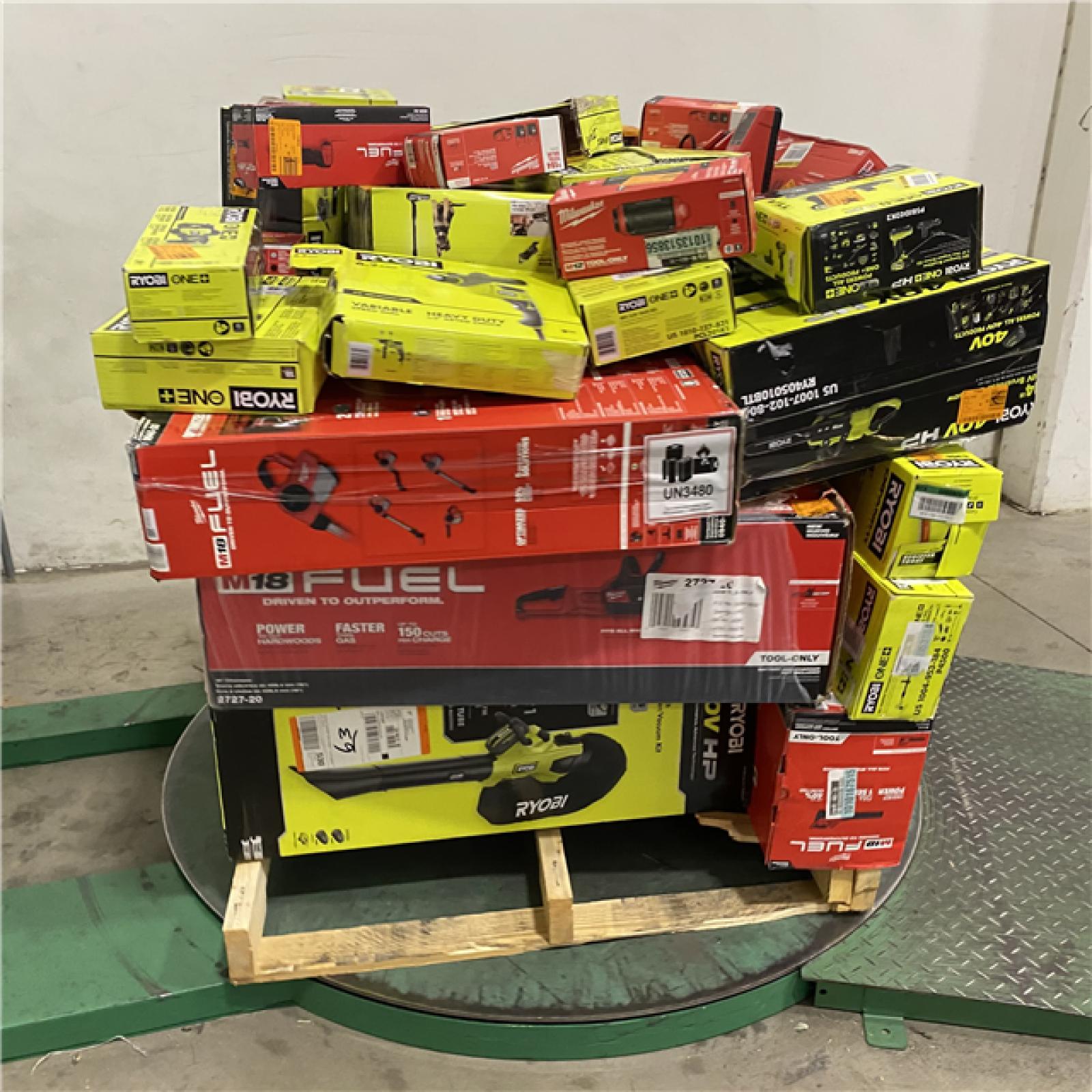 Dallas Location - As-Is Tool Pallet
