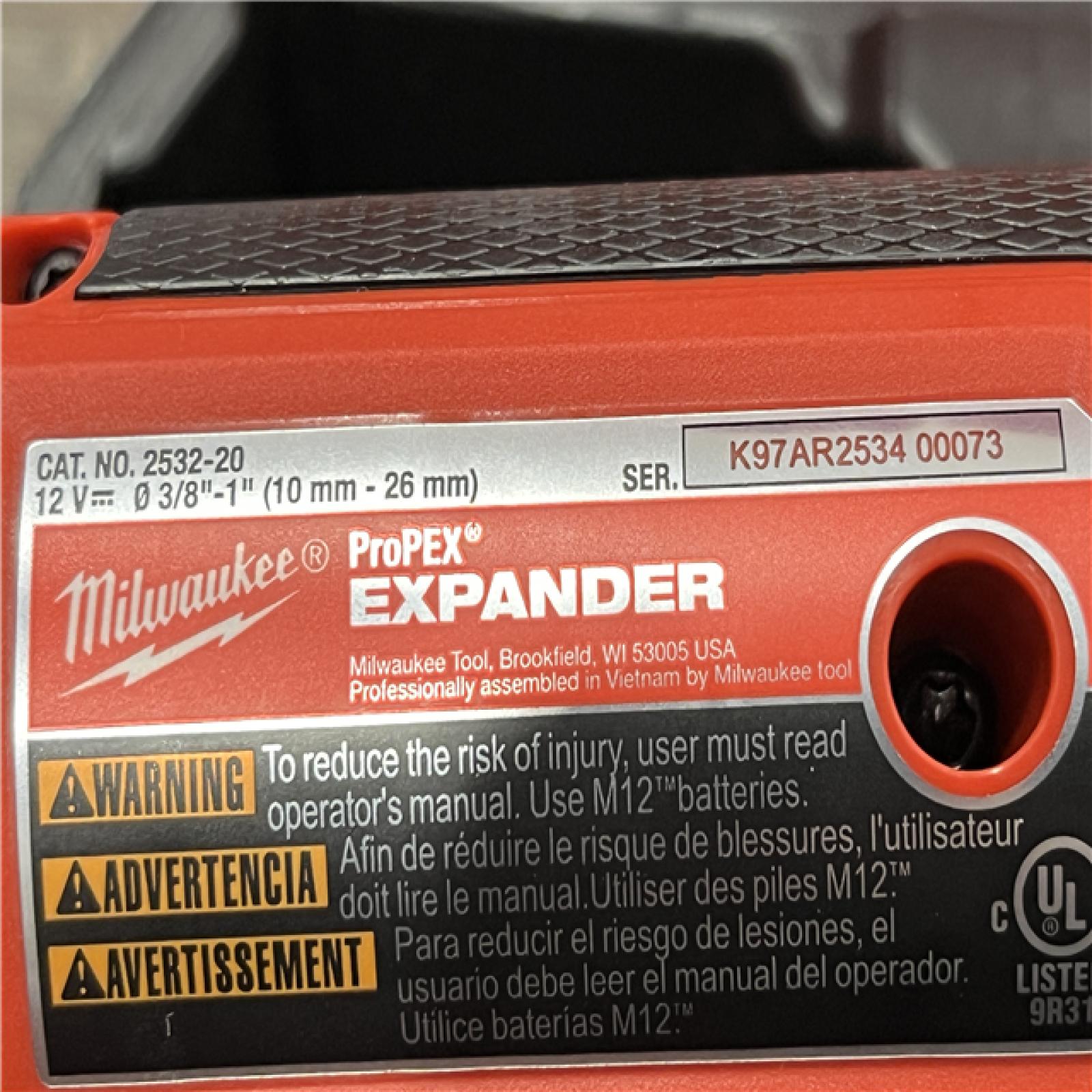 AS-IS Milwaukee FUEL ProPEX Expander Tool with 1/2 in. - 1 in. RAPID SEAL ProPEX Expander Heads