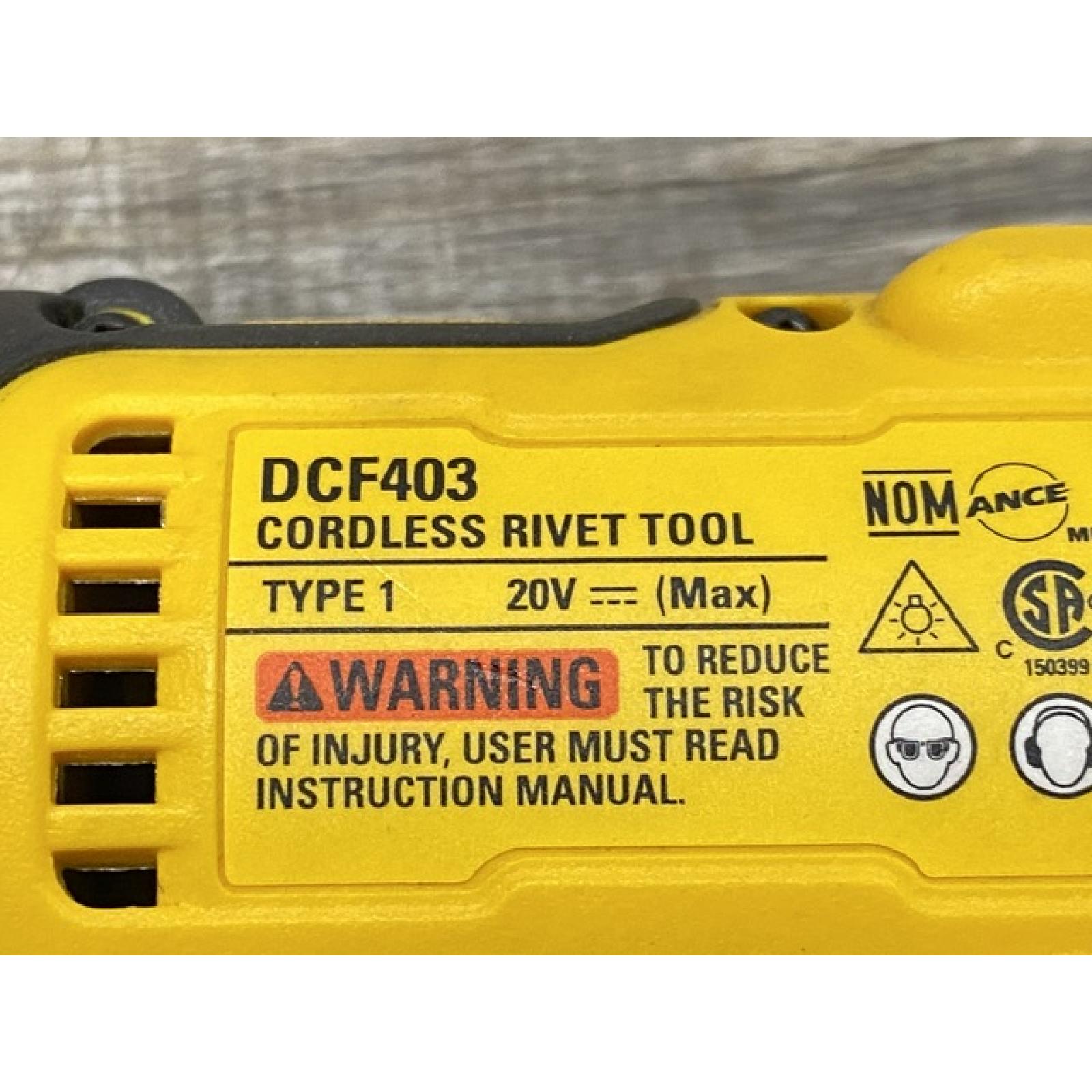 AS-IS DEWALT 20-Volt MAX Cordless 3/16 in. Rivet Tool (Tool-Only)