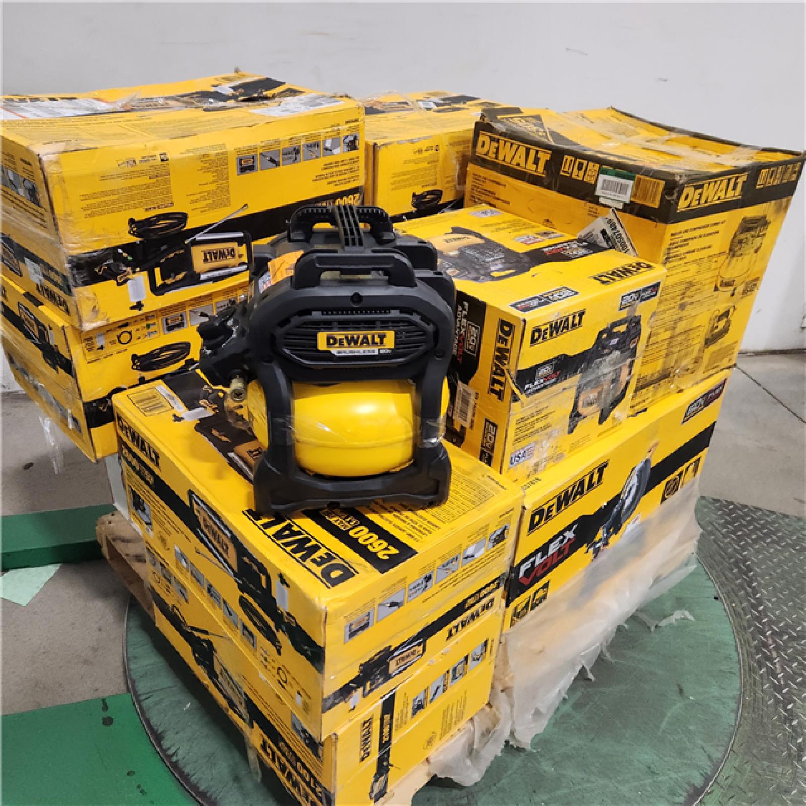Dallas Location - As-Is Tool Pallet