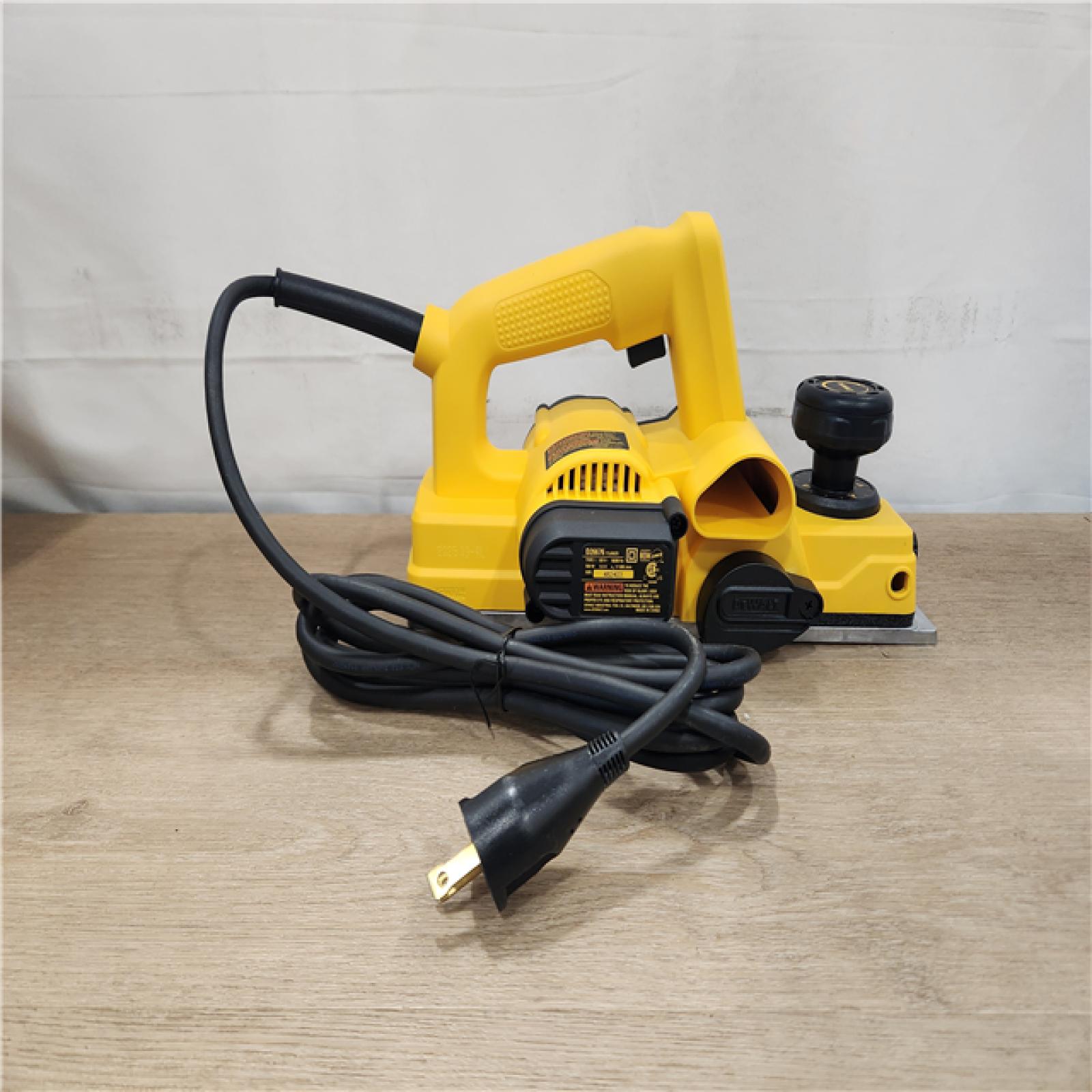 AS-IS- DEWALT Hand Planer  5.5-Amp  3-1/4-Inch
