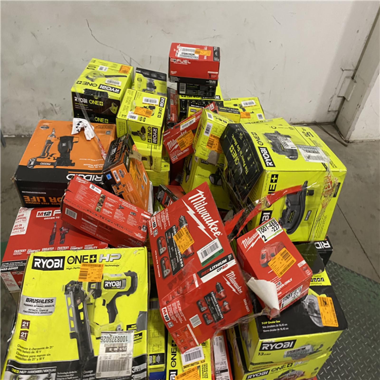 Dallas Location - As-Is Tool Pallet