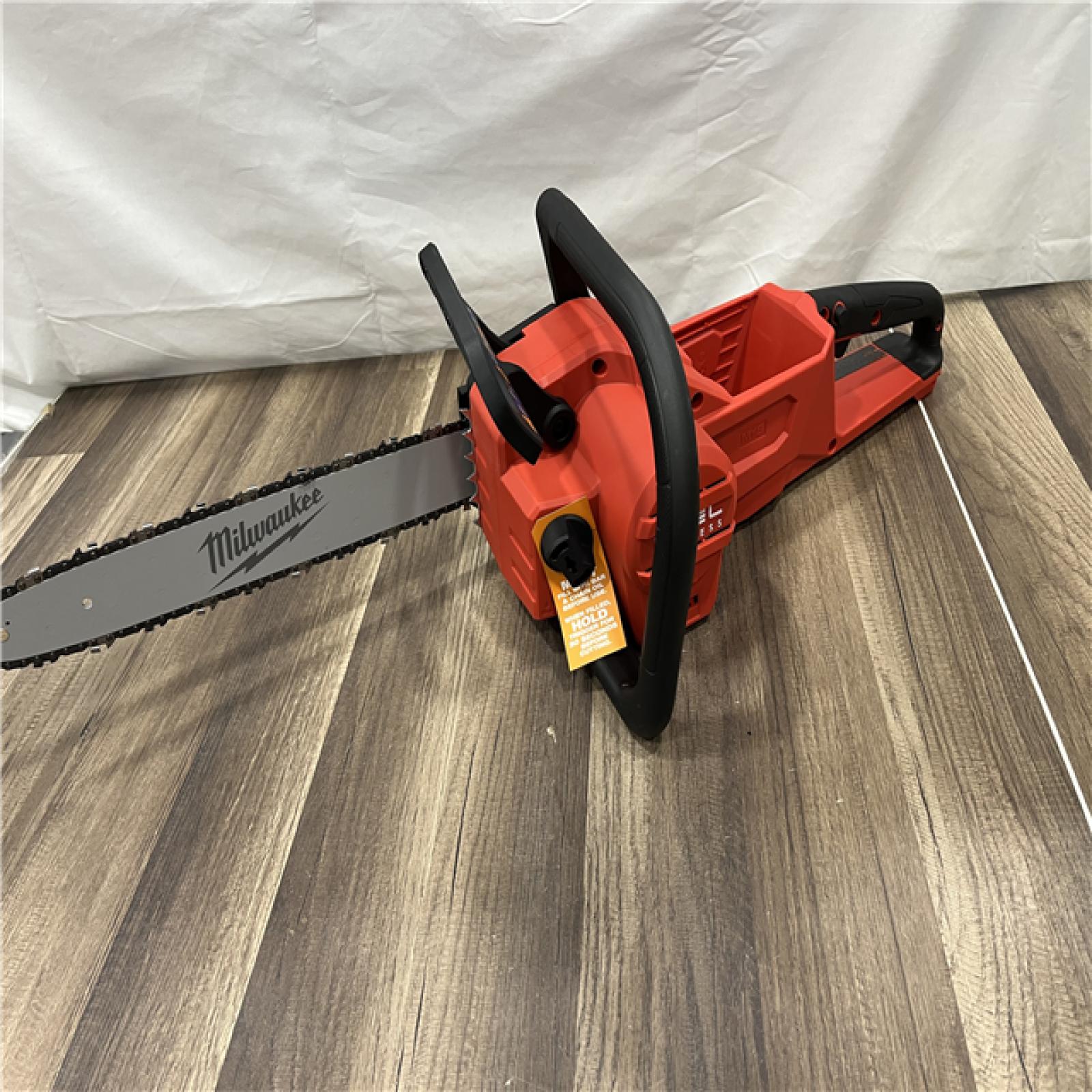 GOOD Milwaukee M18 FUEL 16  18V Li-Ion Brushless Cordless Chainsaw Tool-Only 2727-20 (TOOL ONLY)