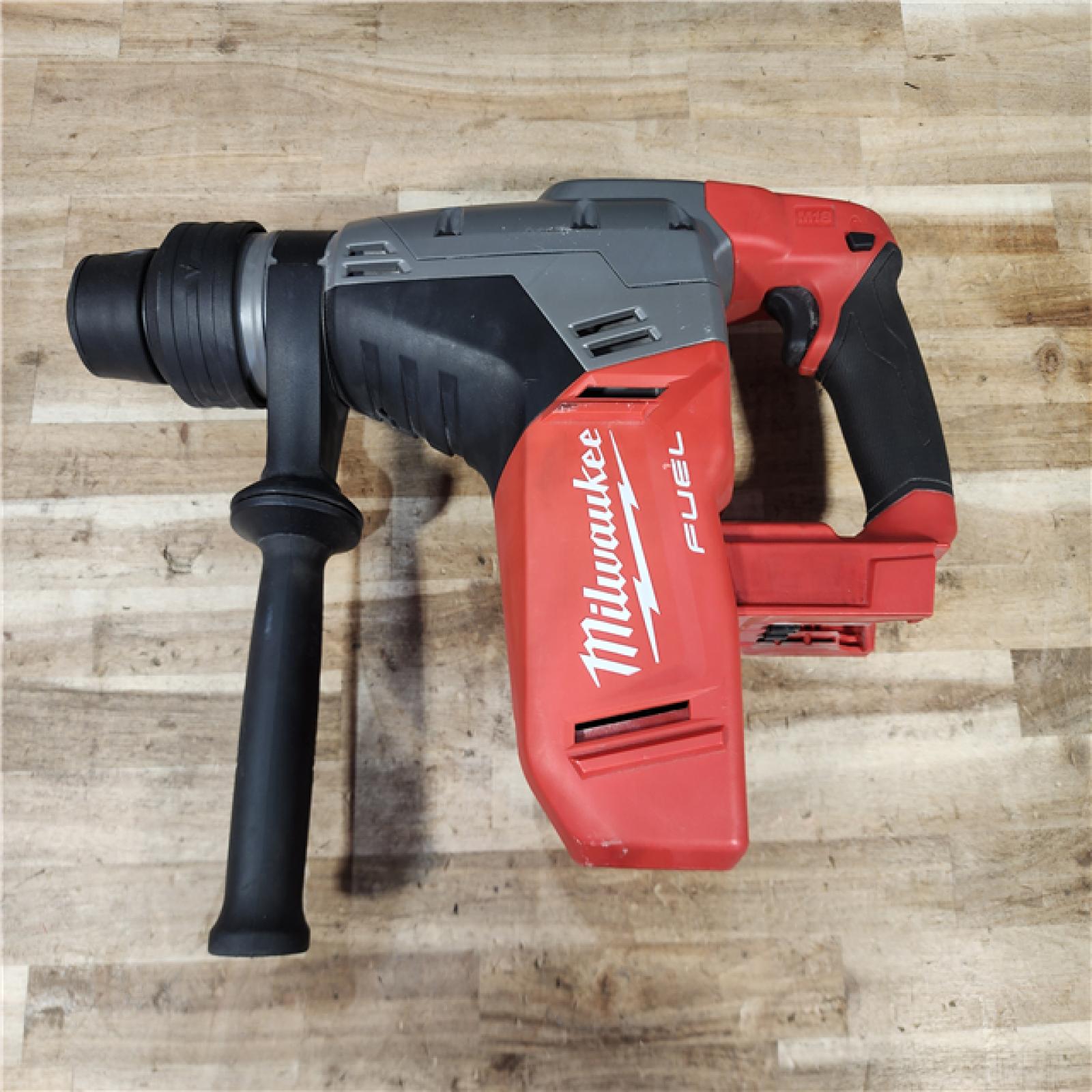 HOUSTON LOCATION - AS-IS Milwaukee FUEL 18V Lithium-Ion Brushless Cordless 1-9/16 in. SDS-Max Rotary Hammer (Tool-Only)