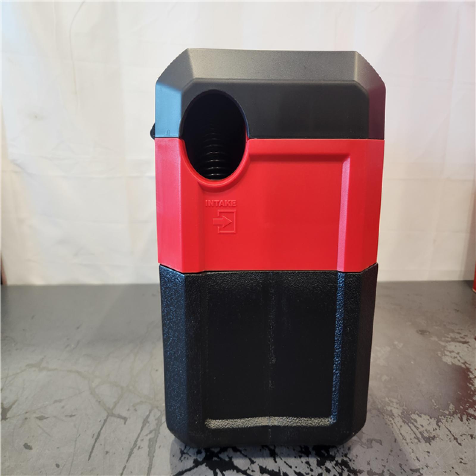 AS-IS- Milwaukee M18 Vacuum 2Gal Hose Access (Tool-Only)