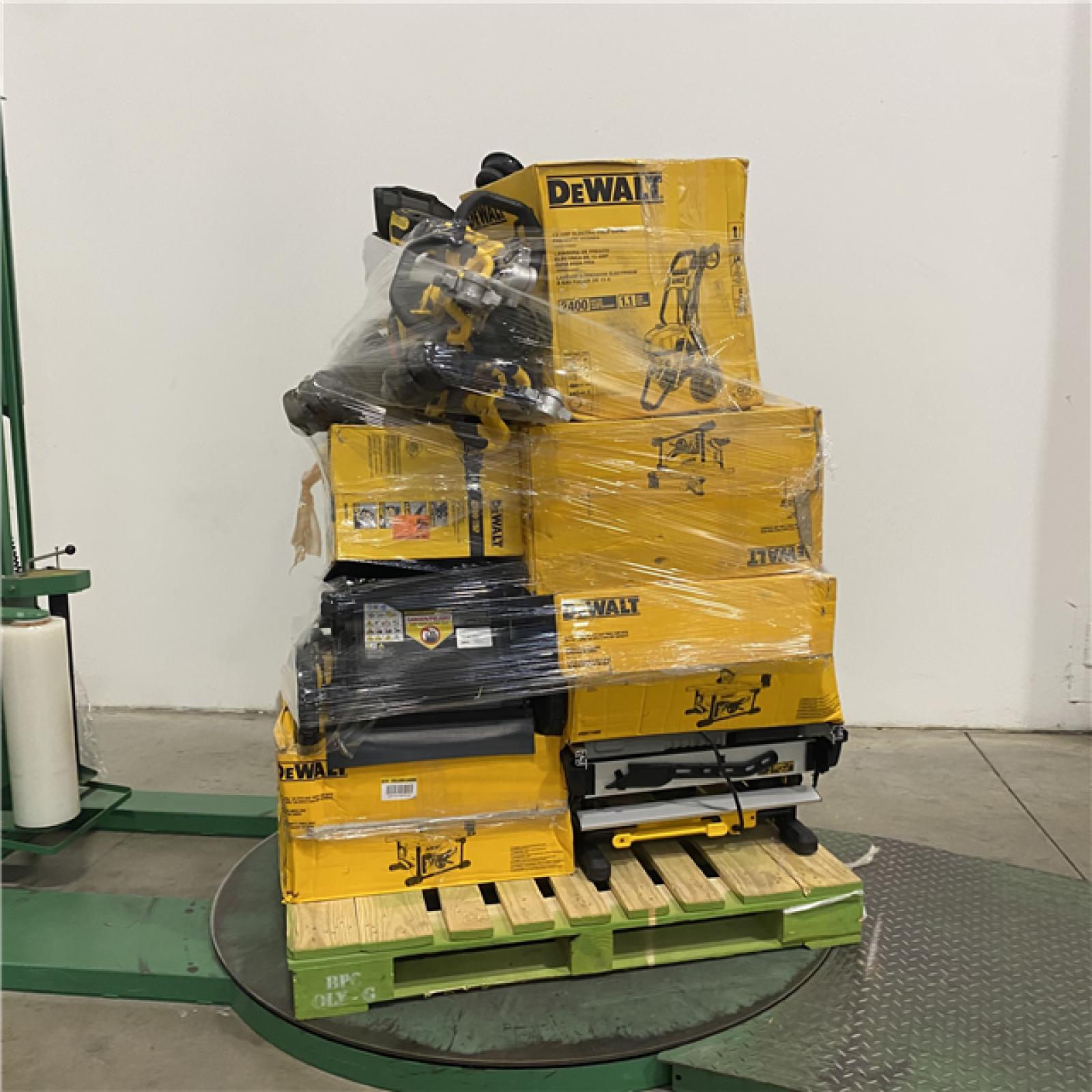Dallas Location - As-Is Tool Pallet