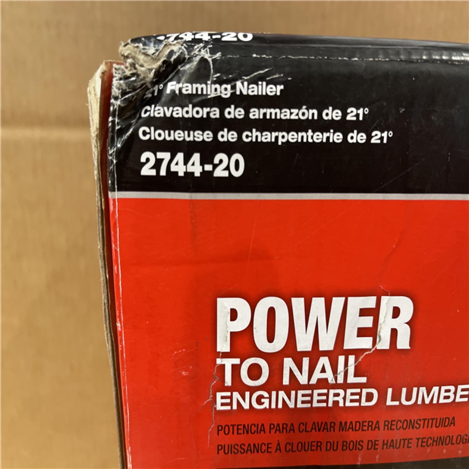 NEW!- Milwaukee 2744-20 M18 FUEL 3-1/2 in. 18V 21-Degree Cordless Framing Nailer (Tool-Only)