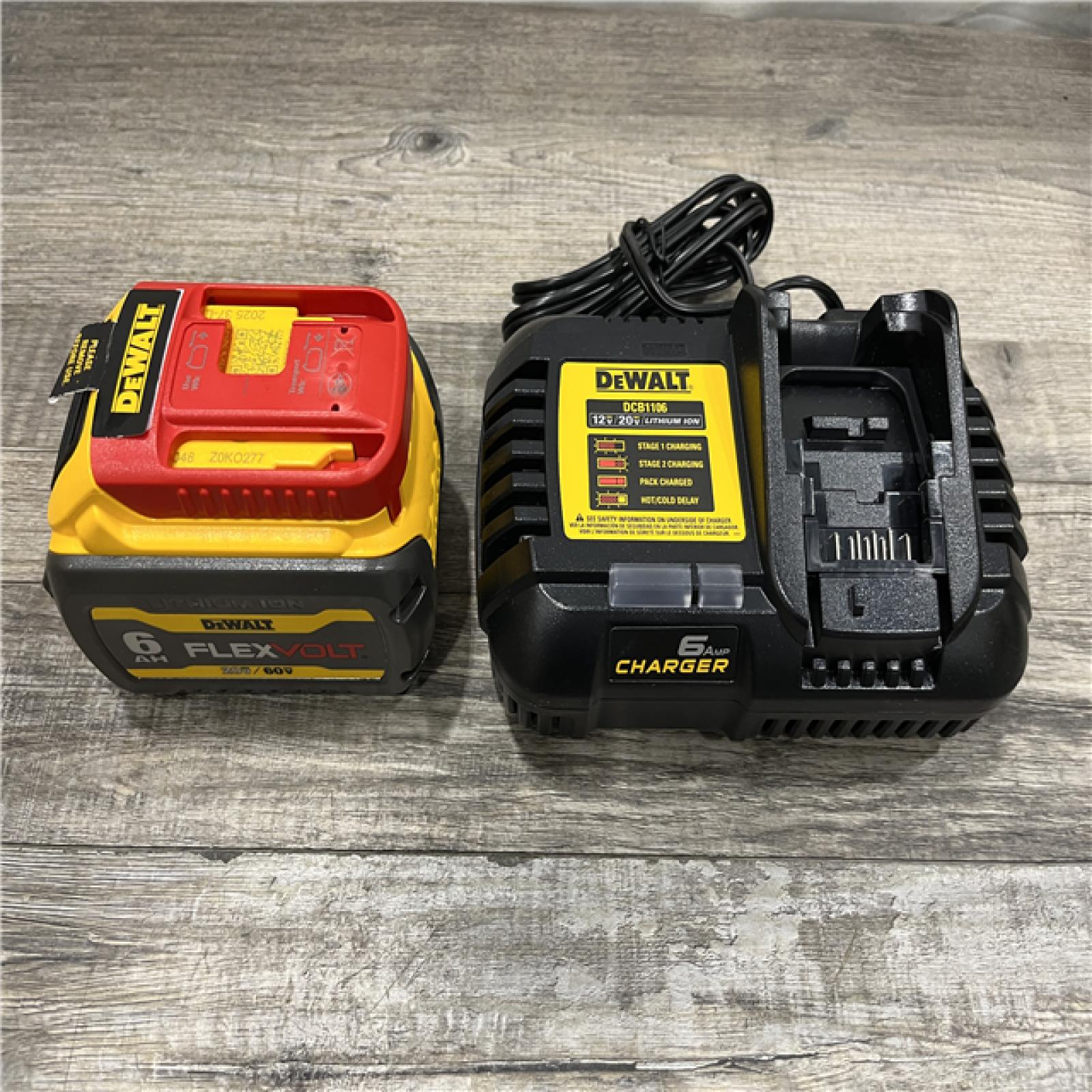 AS-IS DEWALT FLEXVOLT 20V/60V MAX Lithium-Ion 6.0Ah Battery Pack Kit