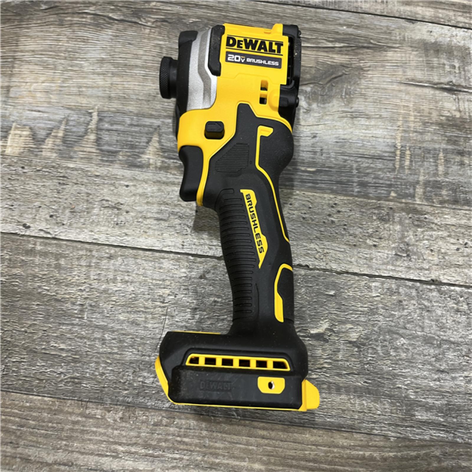 AS-IS DEWALT ATOMIC 20V MAX Lithium-Ion Cordless 1/4 in. Brushless Impact Driver Kit