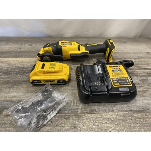 AS-IS DEWALT ATOMIC 20V MAX Cordless Brushless Oscillating Multi Tool Kit