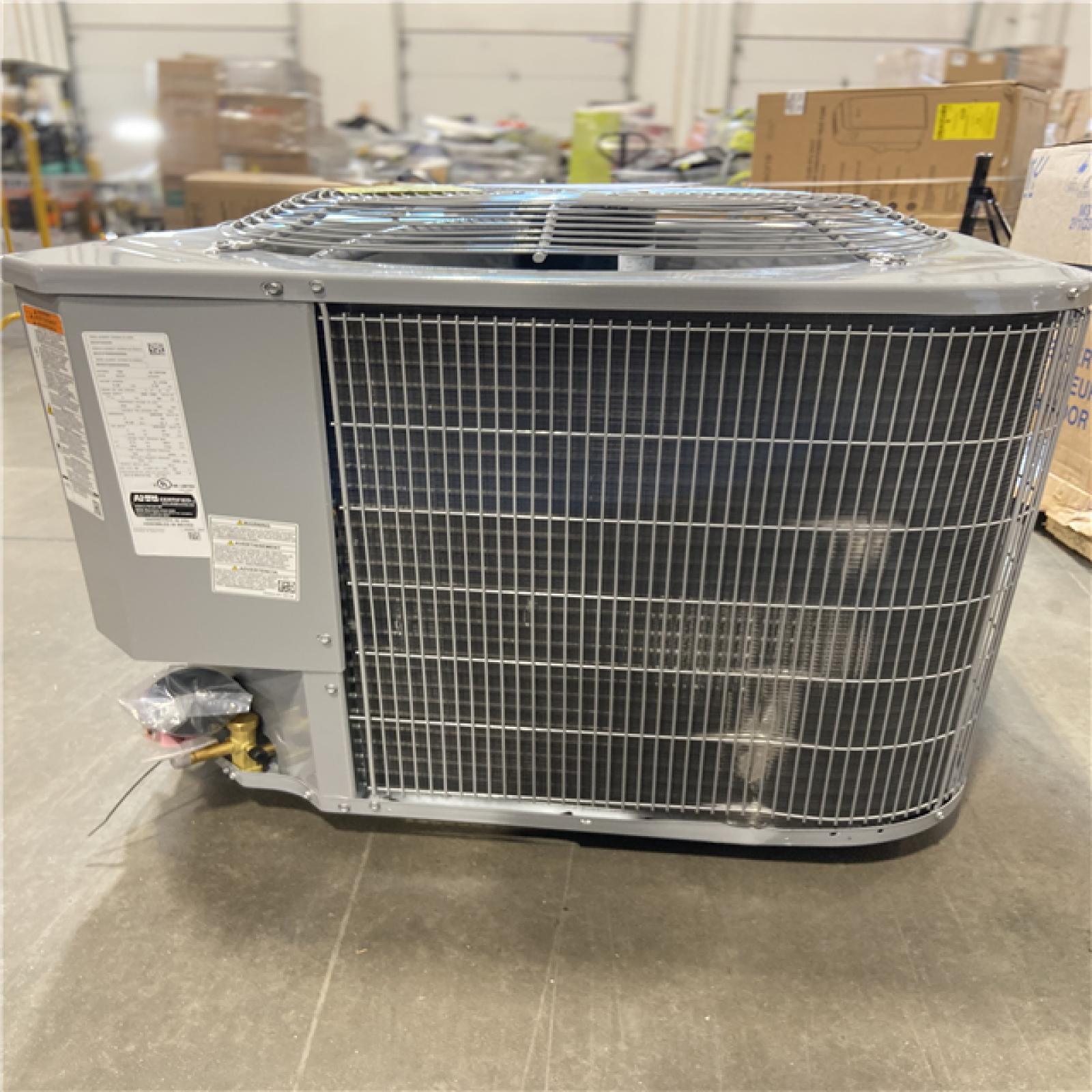 DALLAS LOCATION - Smartcomfort® by Carrier 1.5 Ton 14.3 Seer2 Heat Pump