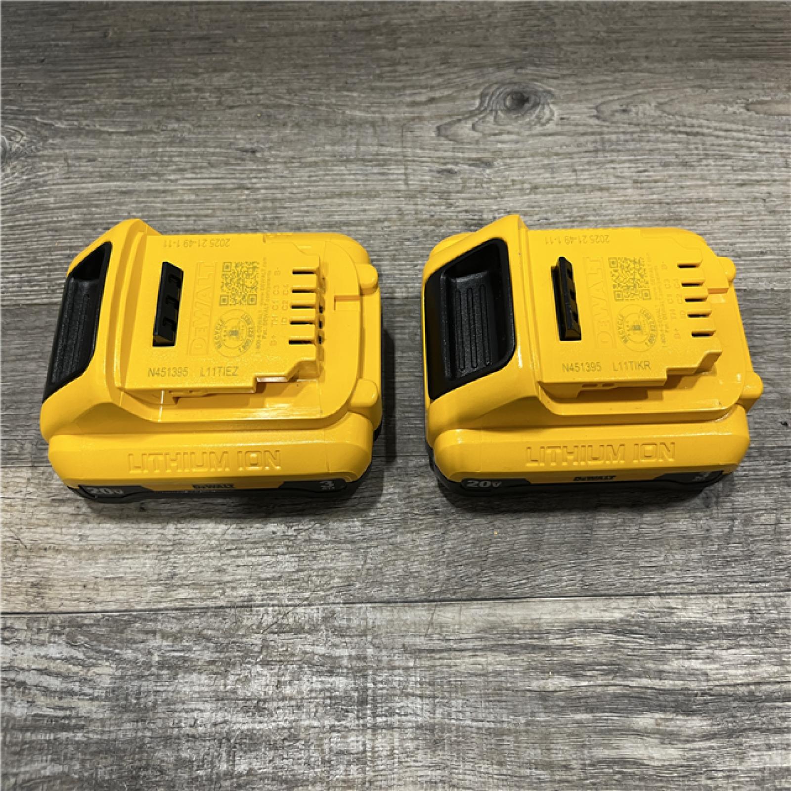 AS-IS DEWALT 20V MAX Compact Lithium-Ion 3.0Ah Battery Pack (2 Pack)