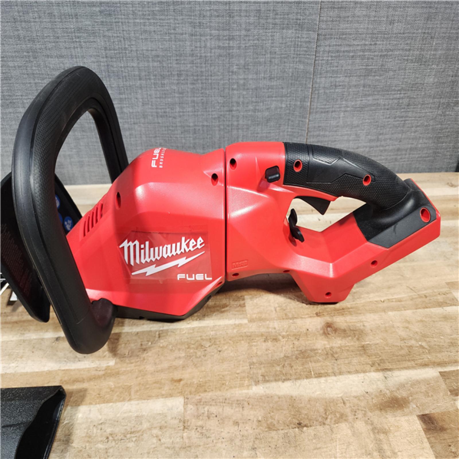 HOUSTON LOCATION - AS - IS Milwaukee FUEL 18-Volt 24 in. Brushless Cordless Battery Powered Hedge Trimmer (Tool-Only)