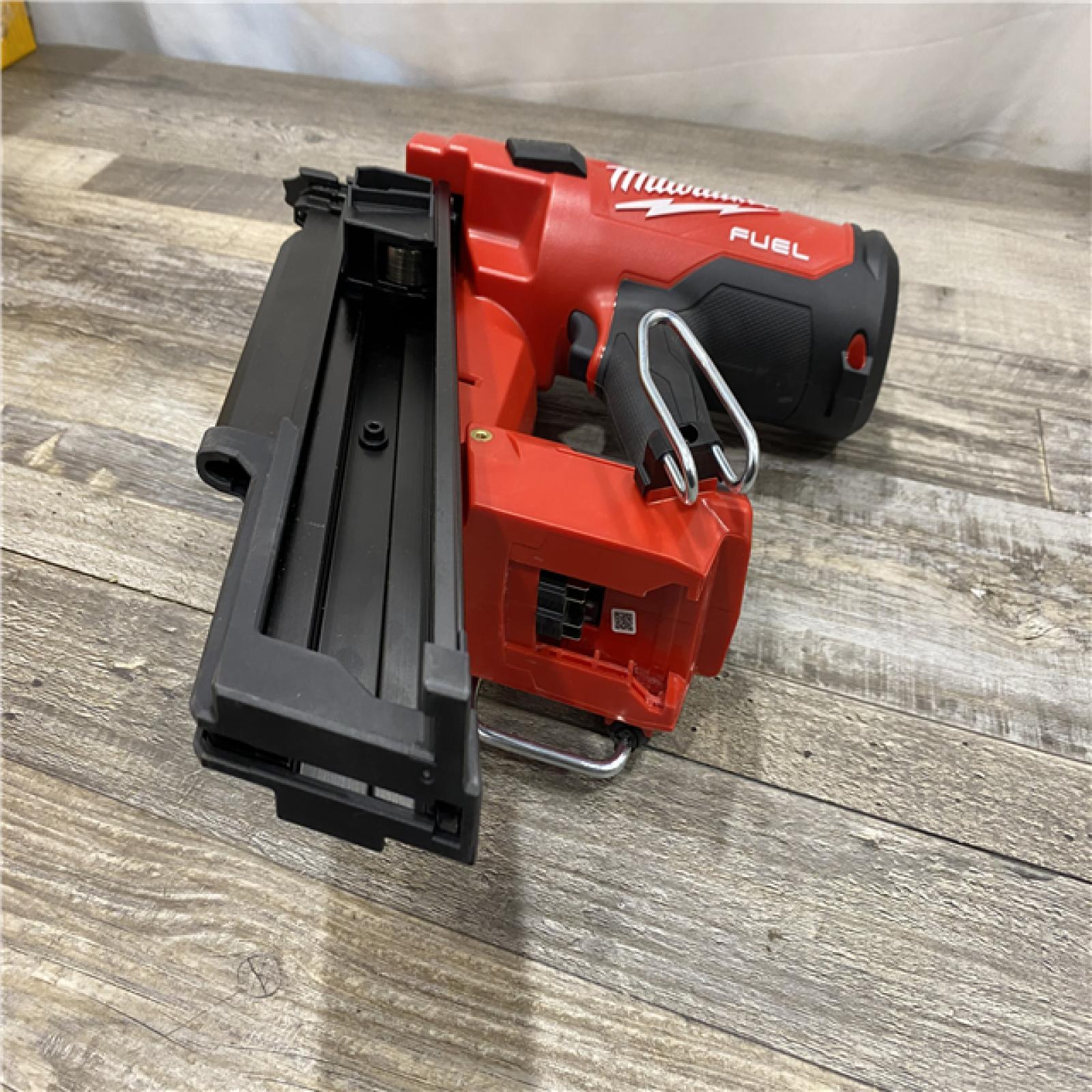 AS-IS Milwaukee FUEL 3-1/2 in. 18-Volt 21-Degree Lithium-Ion Brushless Cordless Framing Nailer (Tool-Only)